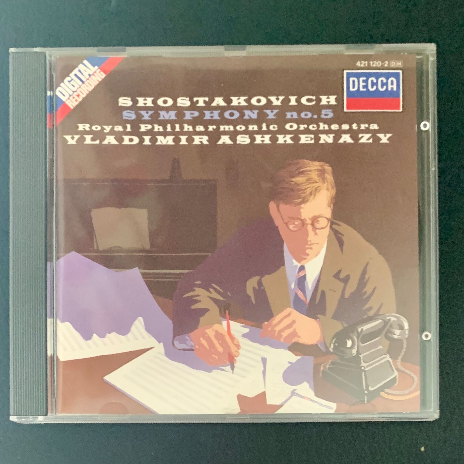 24. Stravinsky, Shostakovich: CDs música clássica