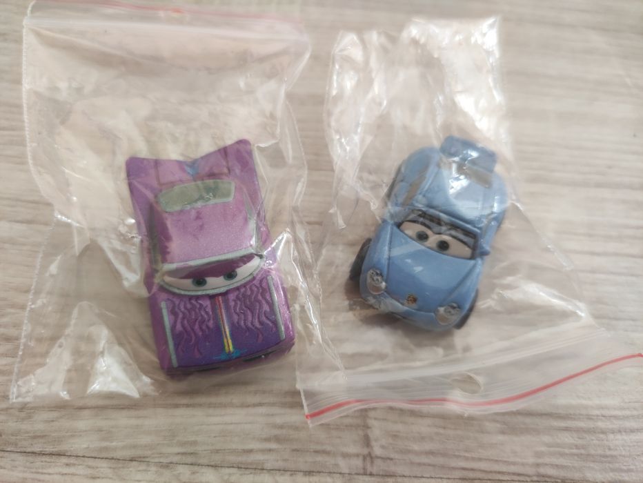 Autka mini z bajki Auta Cars Sally i Roman