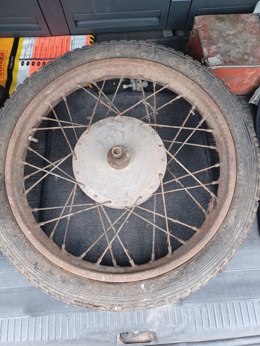 Przednie koło SHL m11