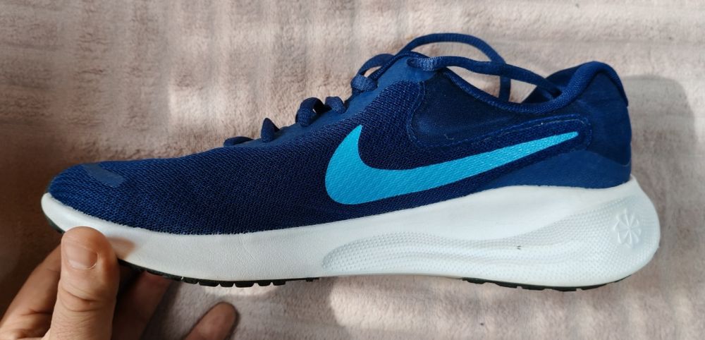 Чоловічі кросівки для бігу Nike Revolution 7 FB2207-406 розмір 42
