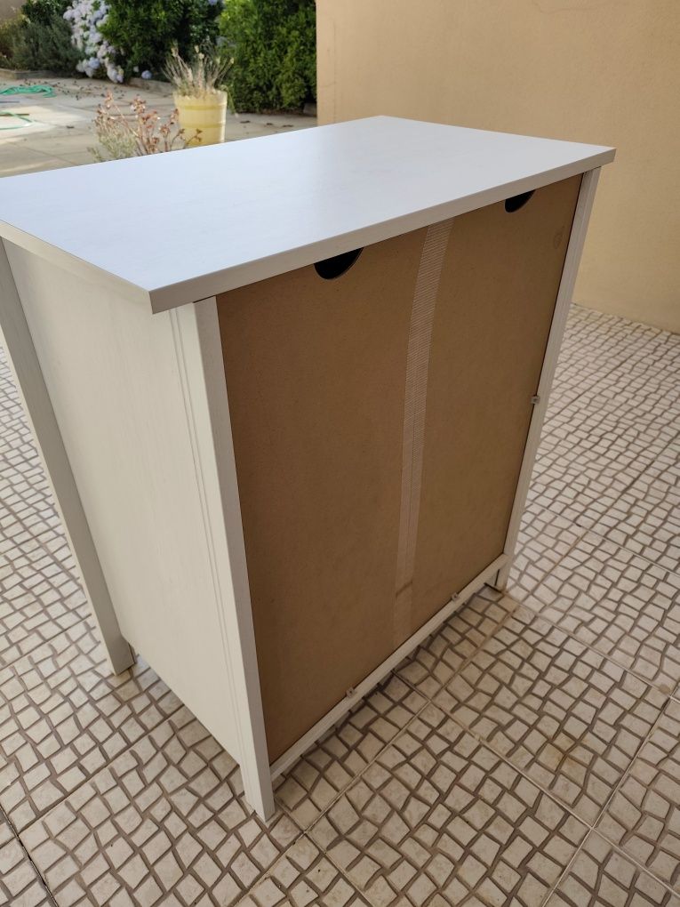 Cómoda IKEA usada