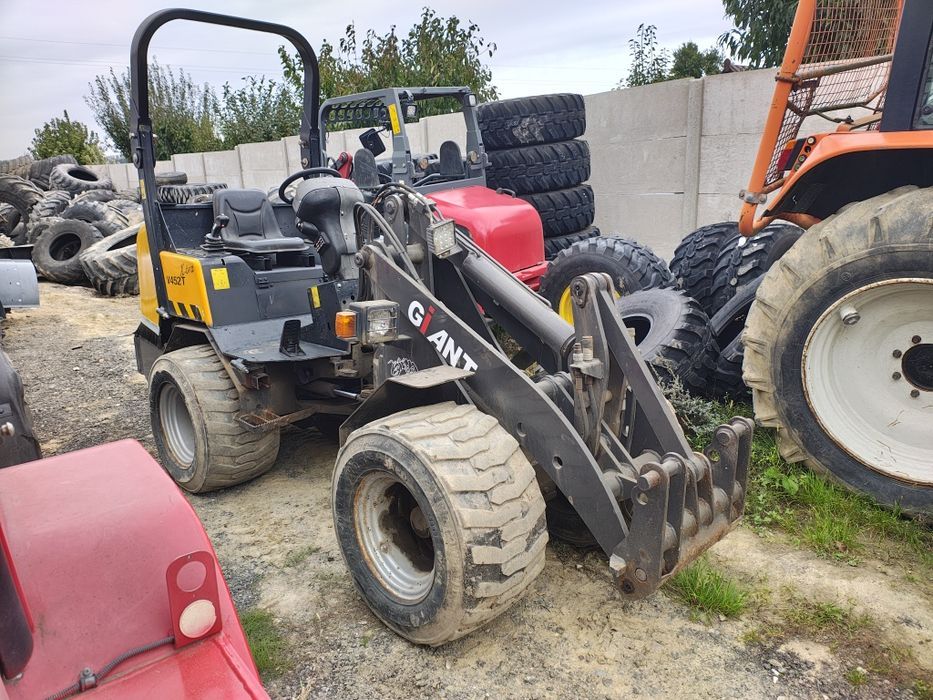 Miniładowarka Giant v452 xtra hd ładowarka