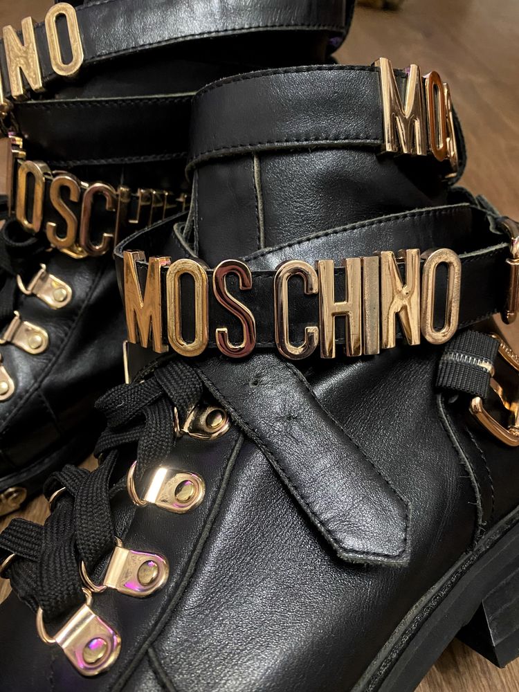 Ботинки Moschino