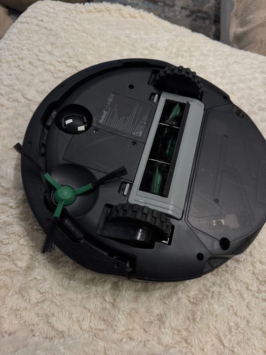 Aspirador IRobot Roomba Combo 2 Essential + Base Auto Empty