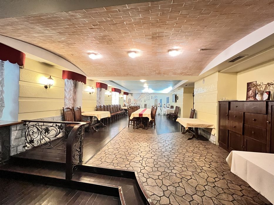 Продам  ресторан в центральнрй части города