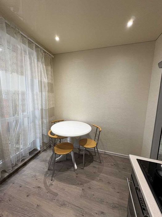 OE S4  Сдам в оренду 1 кімнатну квартиру ЖК Ньютона