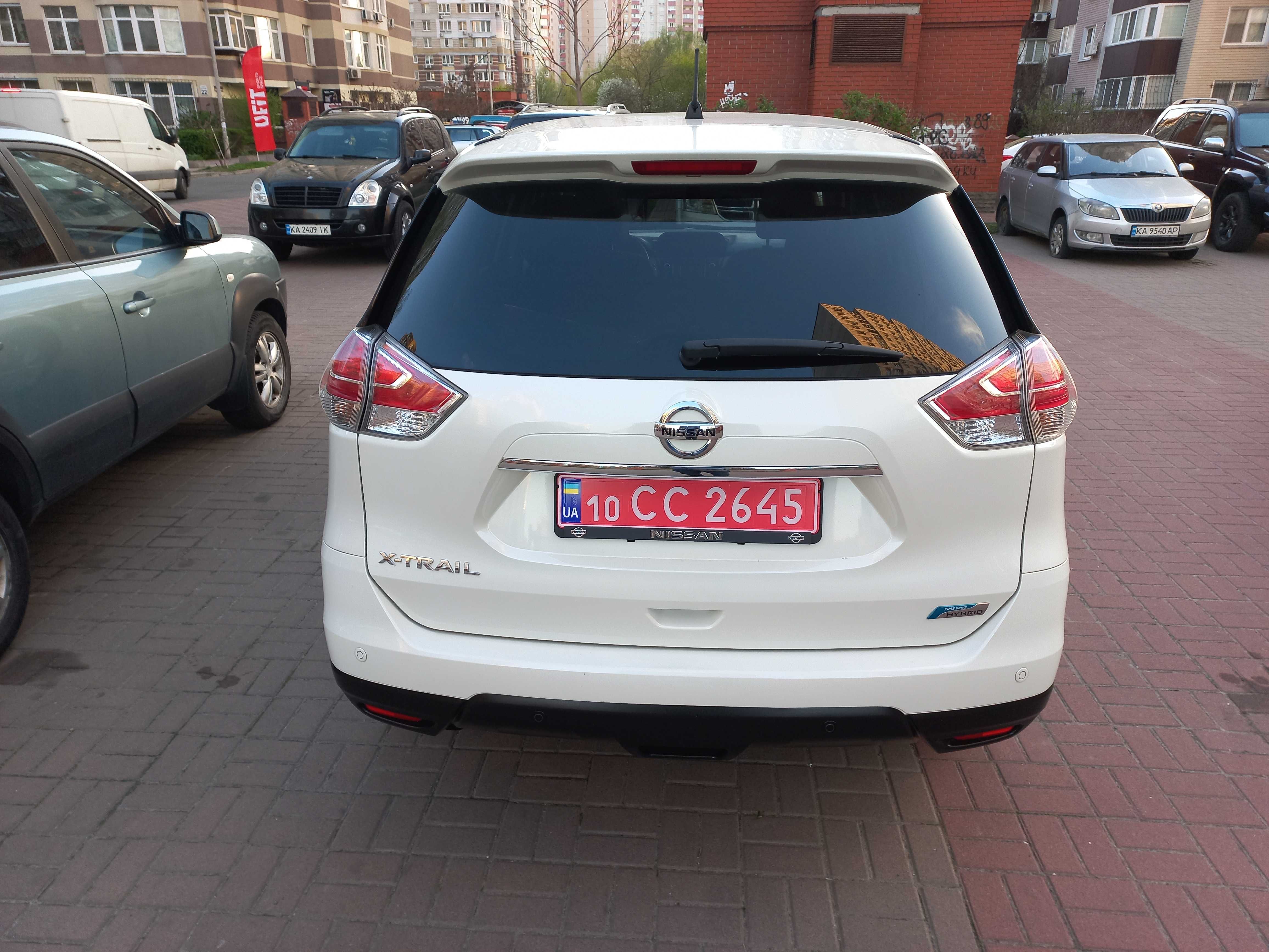 Продам Nissan X-trail Гібрид
