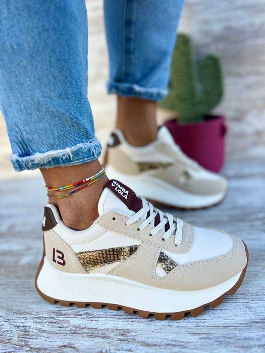 Sapatilhas disponíveis do 36 ao 41