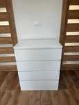 Komoda IKEA Malm