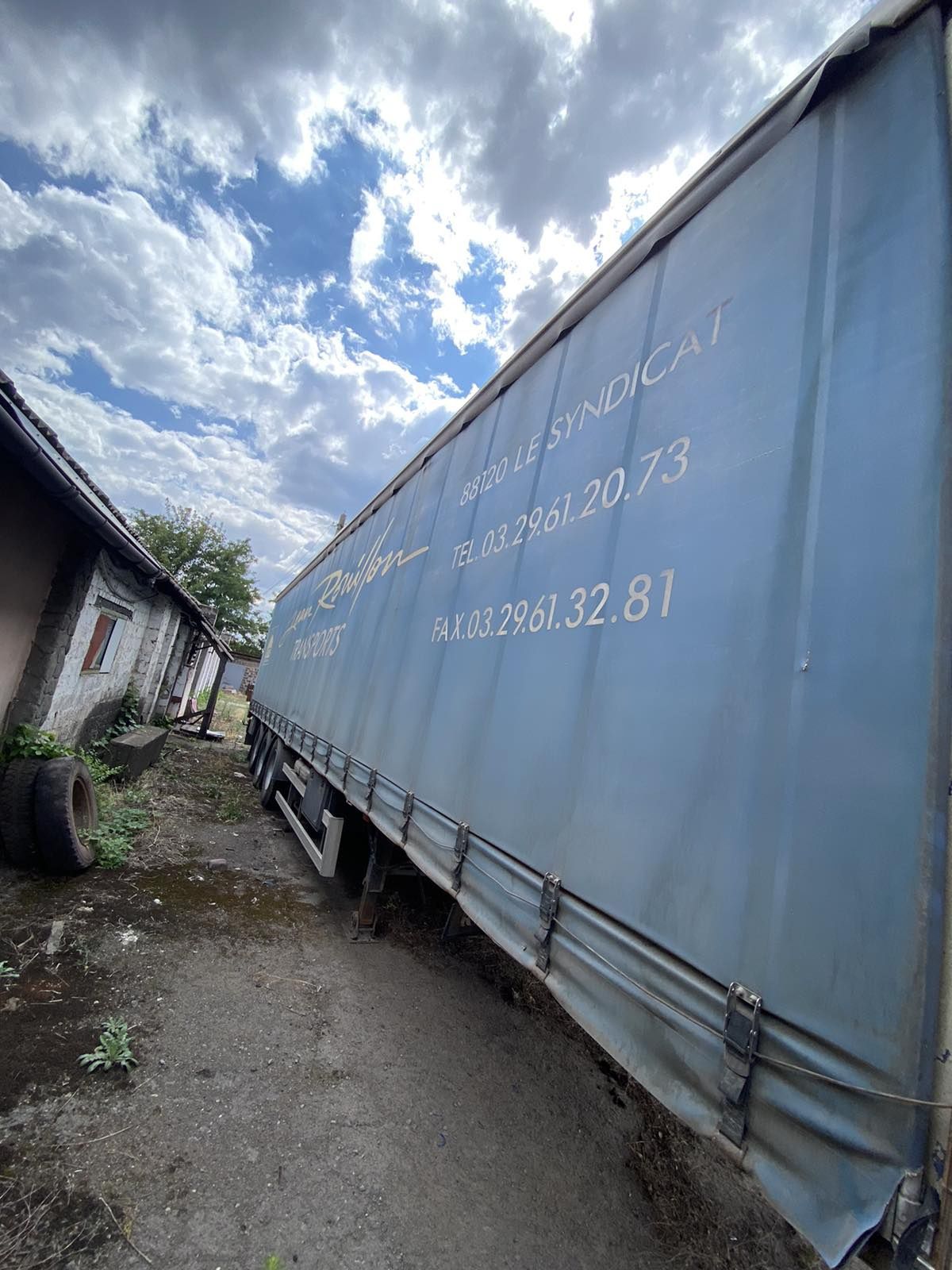 Продам неплохой полуприцеп