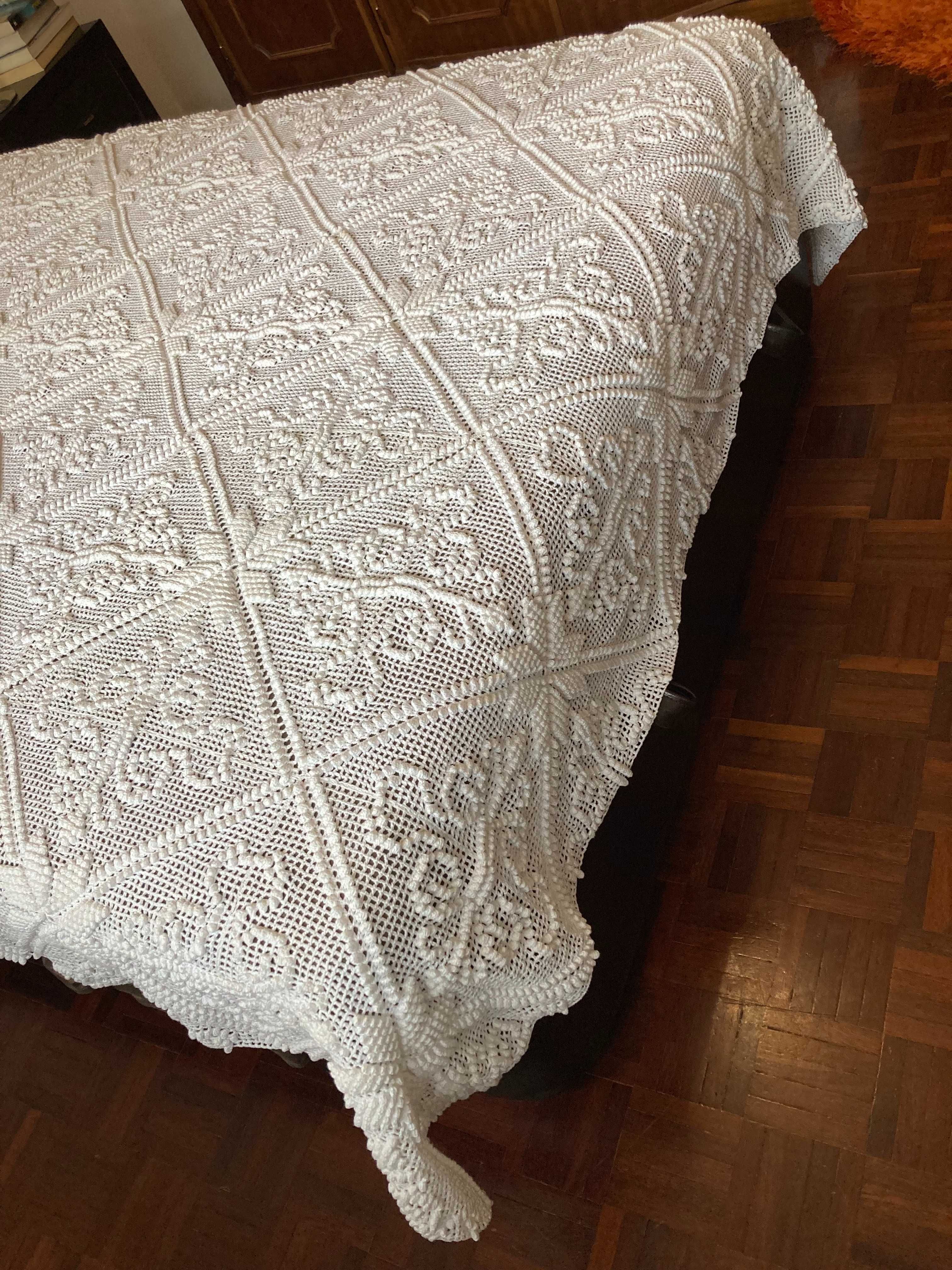 Colcha em croché para cama de casal