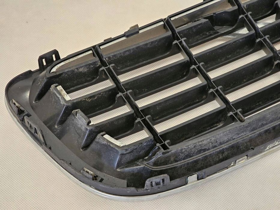 Grill atrapa volvo V50 S40 lift 2007-2012 30744915