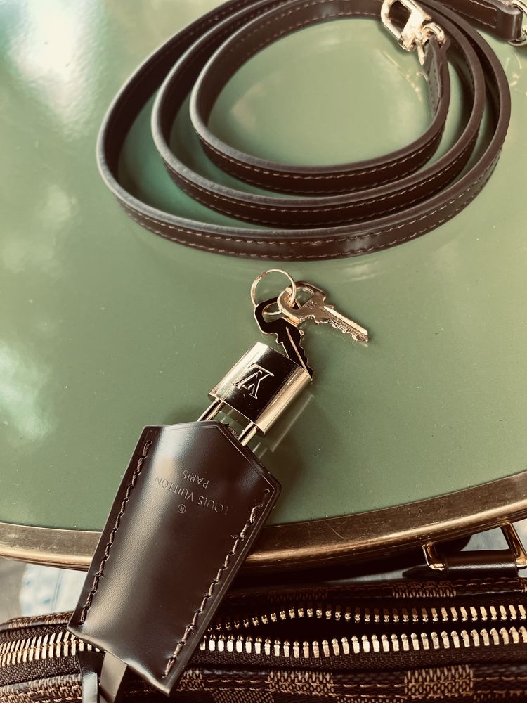 Louis Vuitton Alma bb оригинал