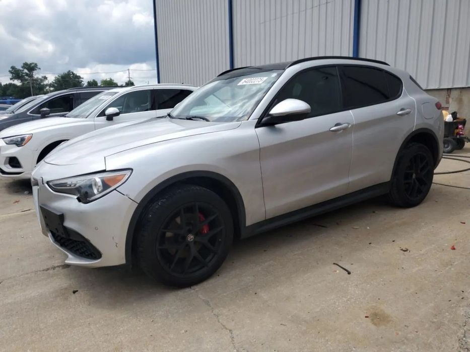 Alfa Romeo Stelvio Super Konfiguracja, Zadbany, Niegroźnie Uszkodzony!!!