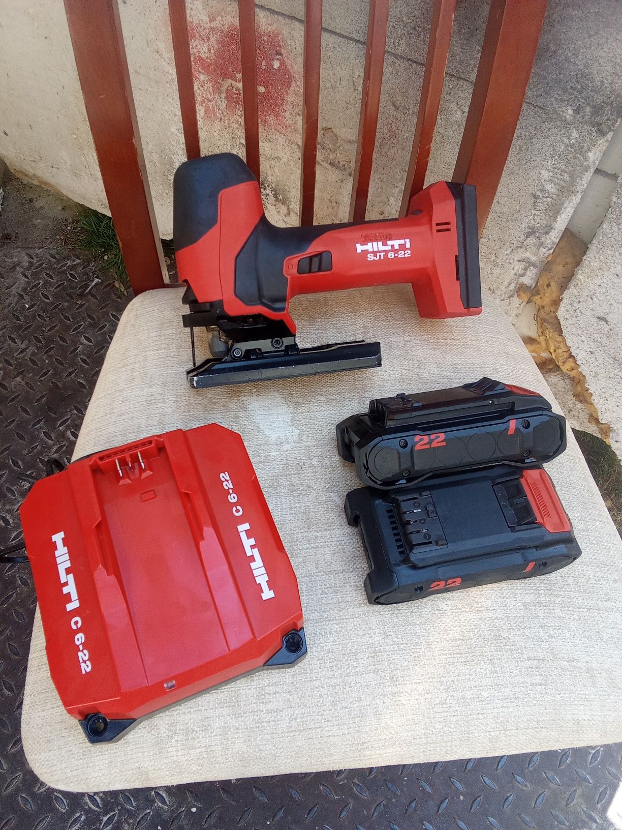Wyrzynarka Hilti sjt6 22 Nuron