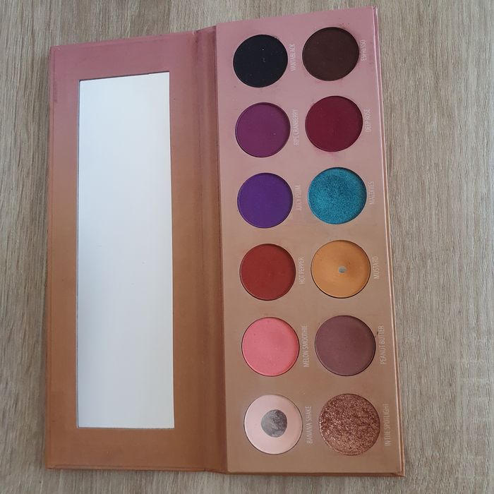 Afect paleta in the spotlight
