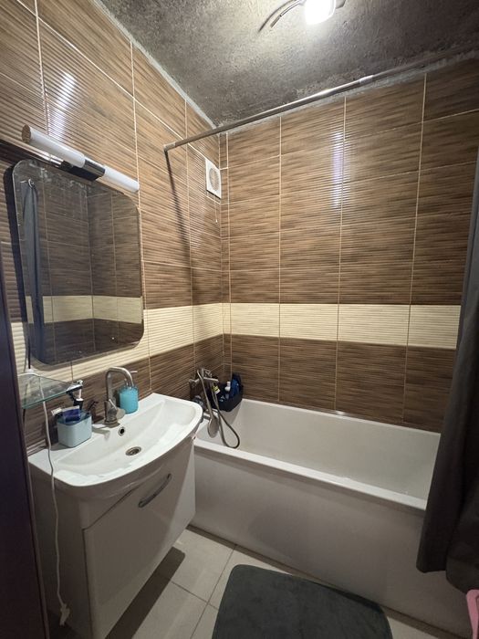 Продам 3-х комнатную квартиру Левый берег. Ж