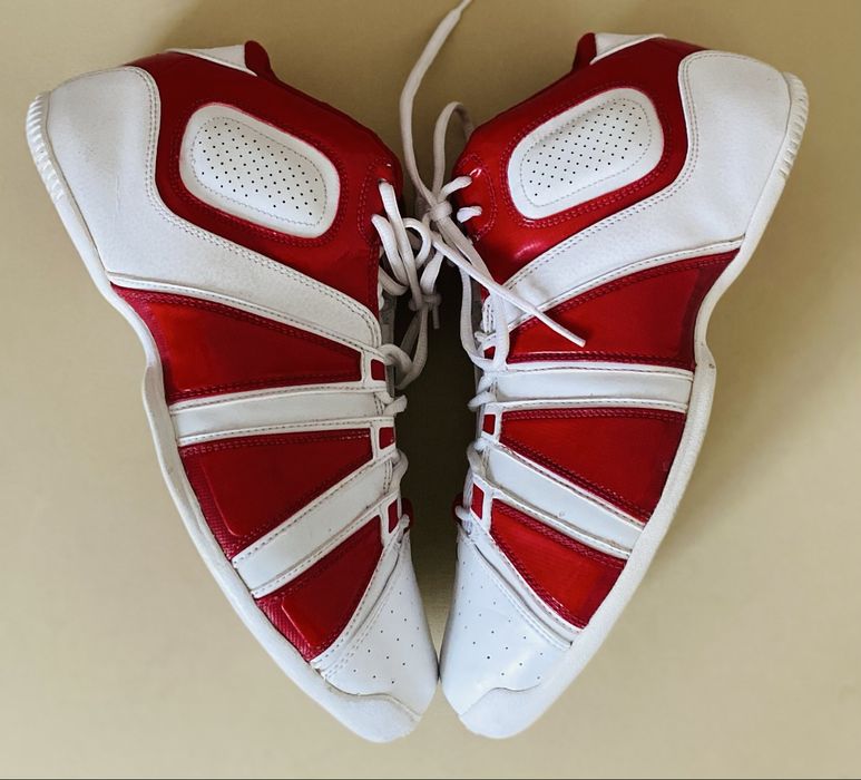 Вінтажні кросівки ADIDAS.