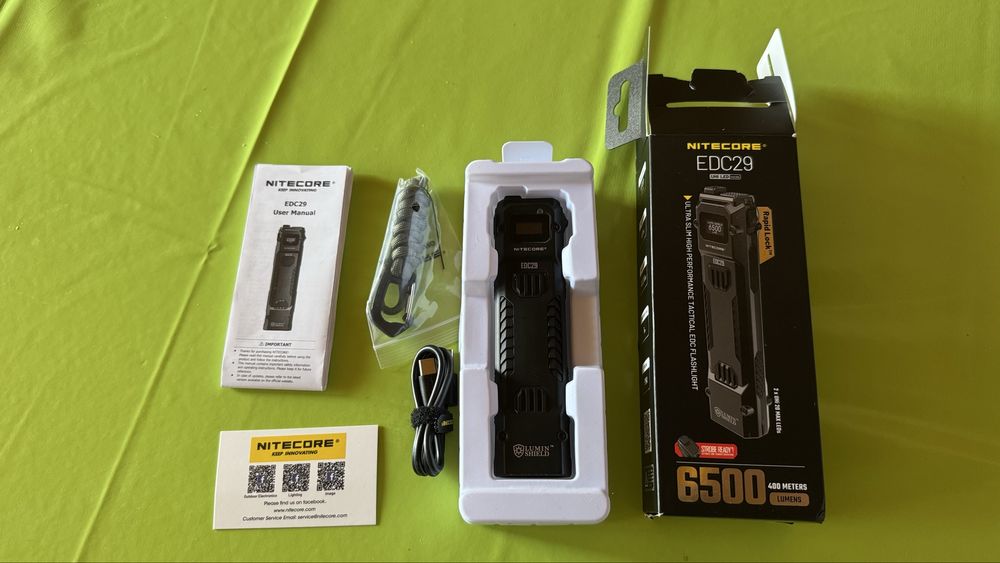 Lanterna Nitecore EDC20 “6500 lumens”
