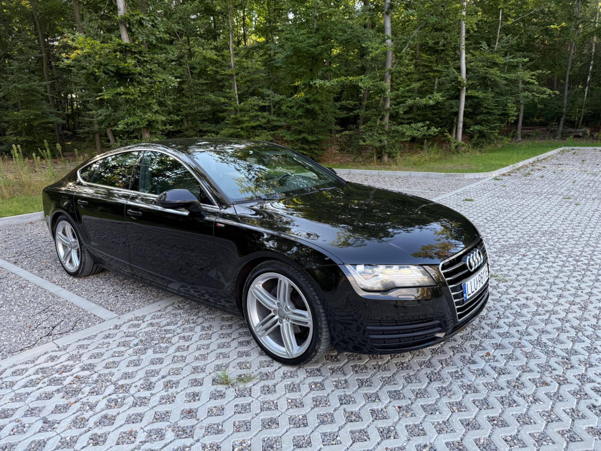 Audi A7 S-line 2011r Matrix