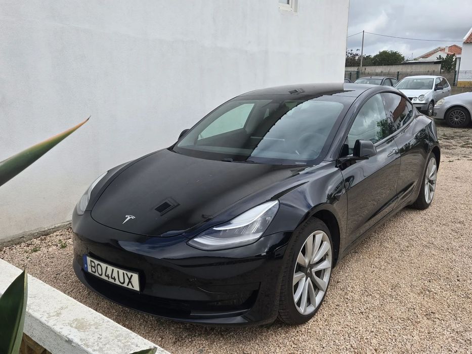 Tesla Model 3 Standard Range Plus RWD