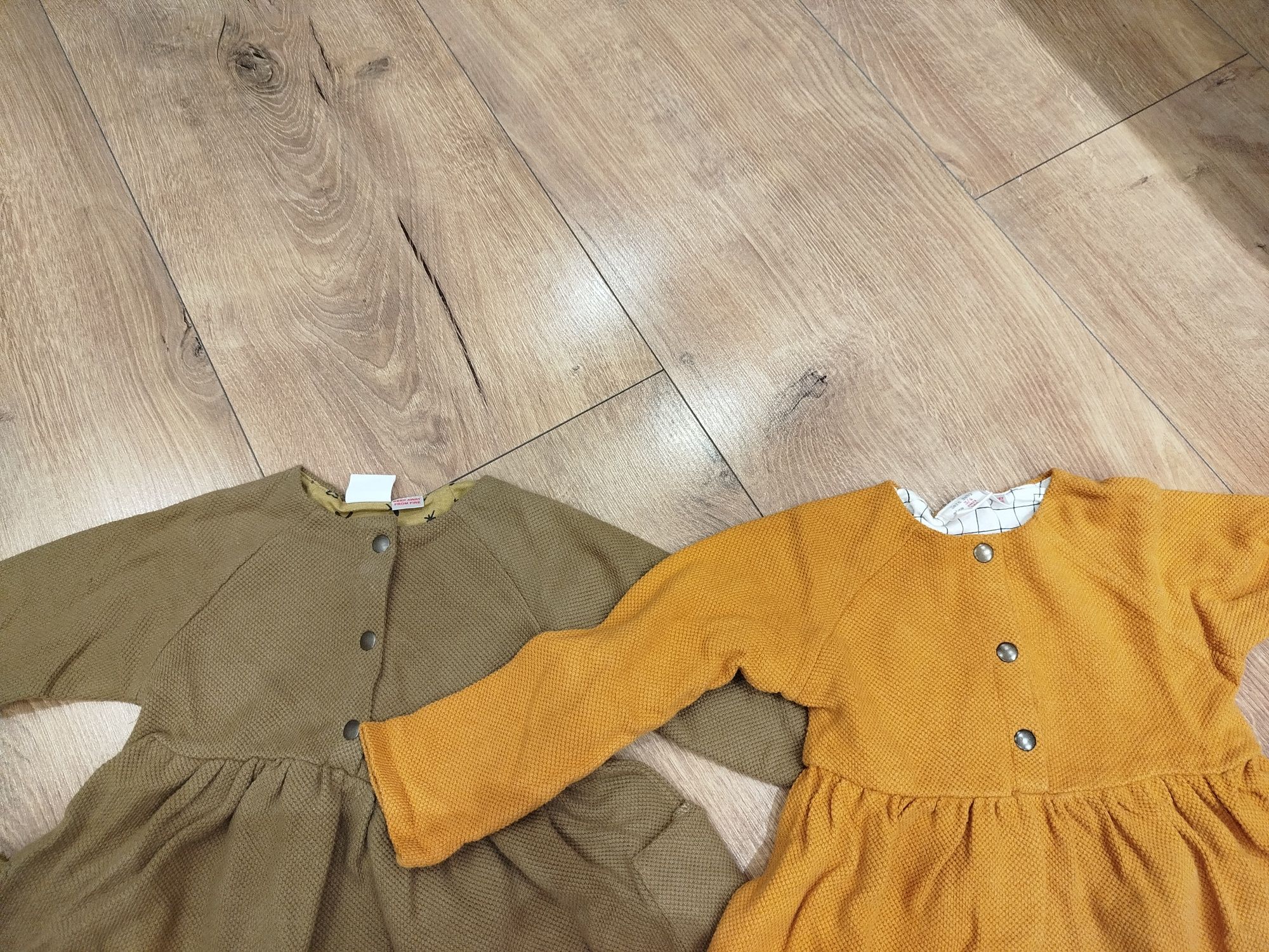 Sukienka Zara oliwkowa r.98