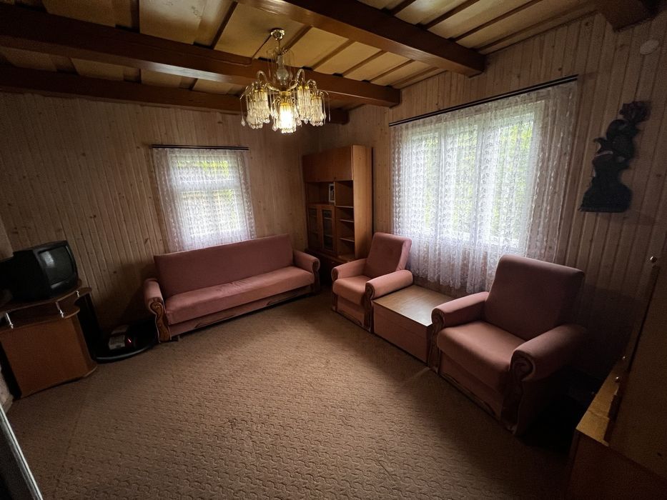 Здається будинок для відпочинку в лісі з сауною холодним басейномта ча