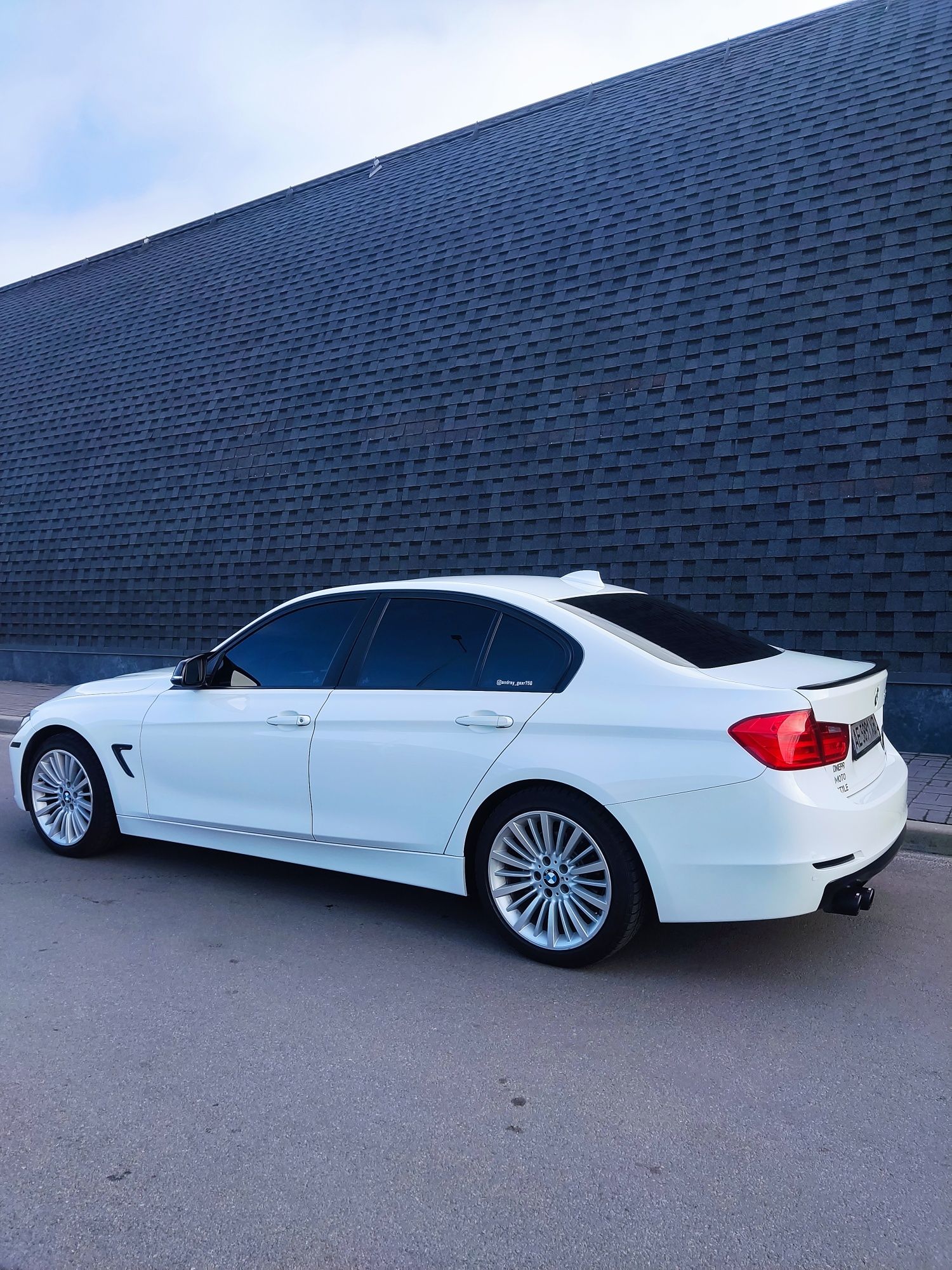 BMW F30 328i, Stage1 300л.с.