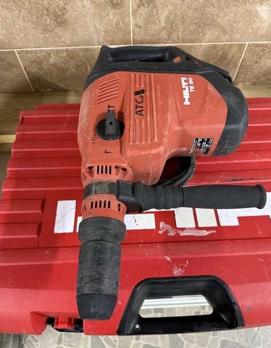 Mlotowiertarka, młot wyburzeniowy. Używany, sprawny, fv, Hilti te 80