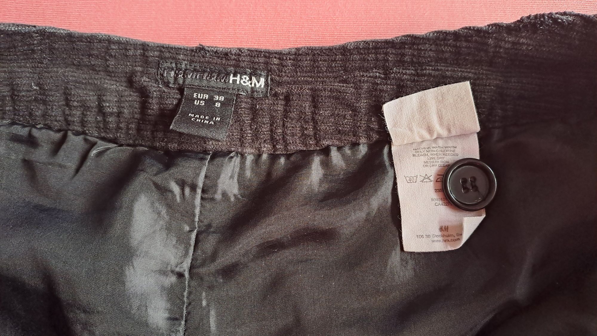 Spódnica H&M rozmiar 38, czarna, sztruks z podszewką
