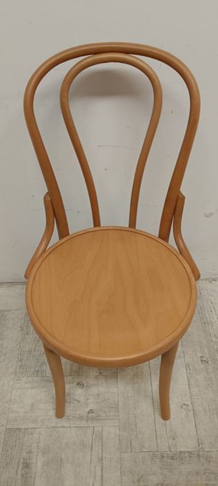 krzesło krzesła  gięty buk model Thonet A-18 do salonu jadalni stołu