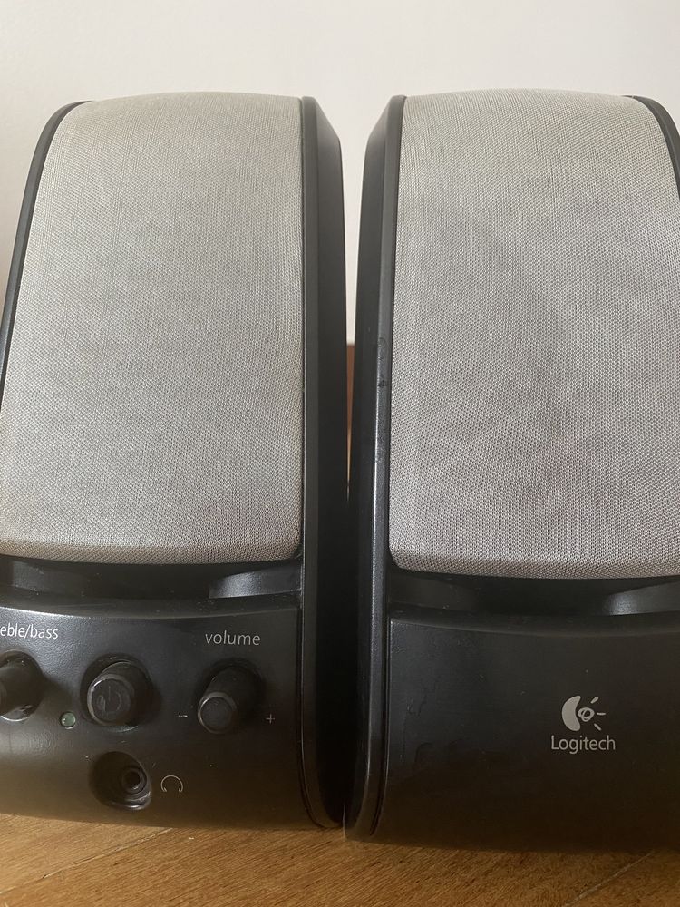 Colunas Logitech Modelo X120