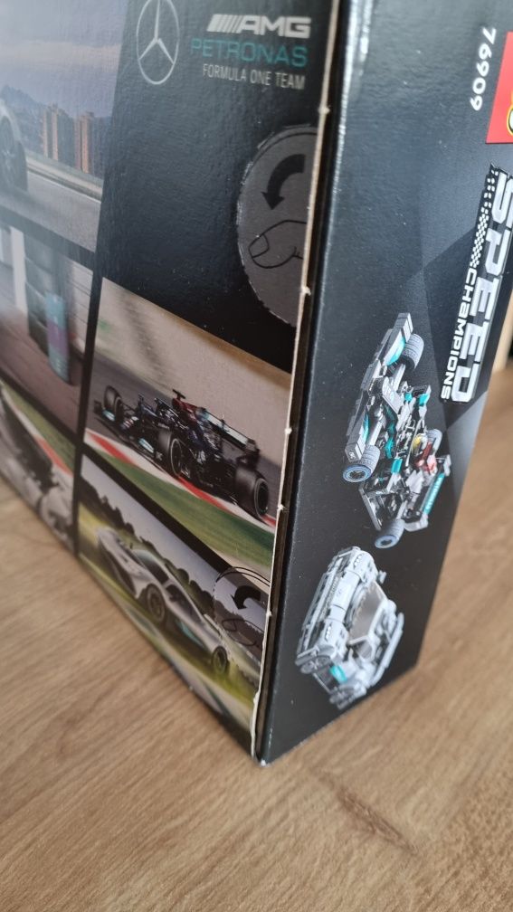 Lego 76909 Speed Champions - Mercedes-AMG F1