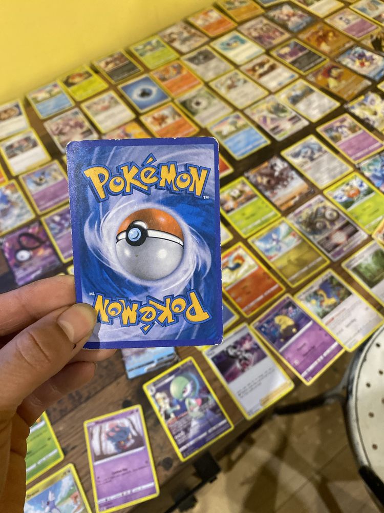 Karty pokemon 170 sztuk