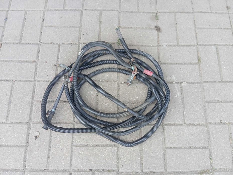 Przewód zasilający  akumulatora Man TGX