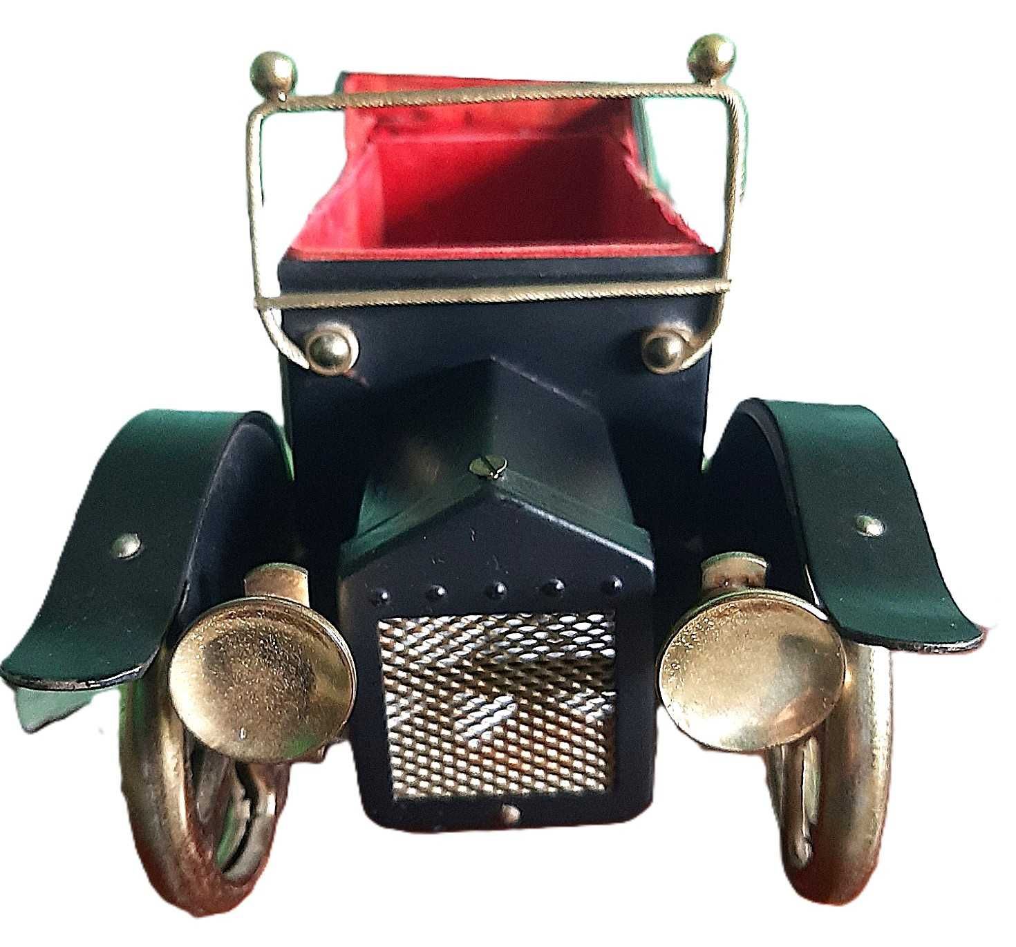 Zabytkowy model automobilu