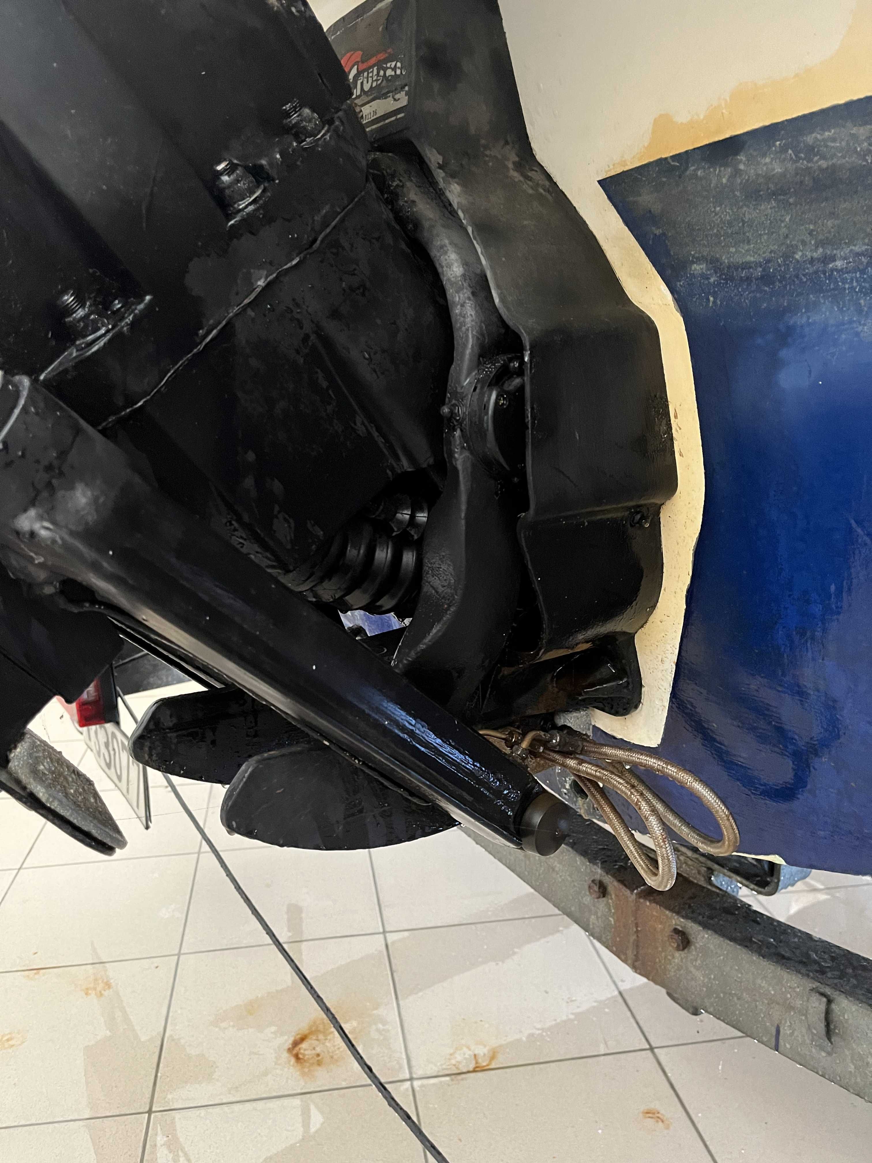 Barco Sea Ray 130hp 8 lugares