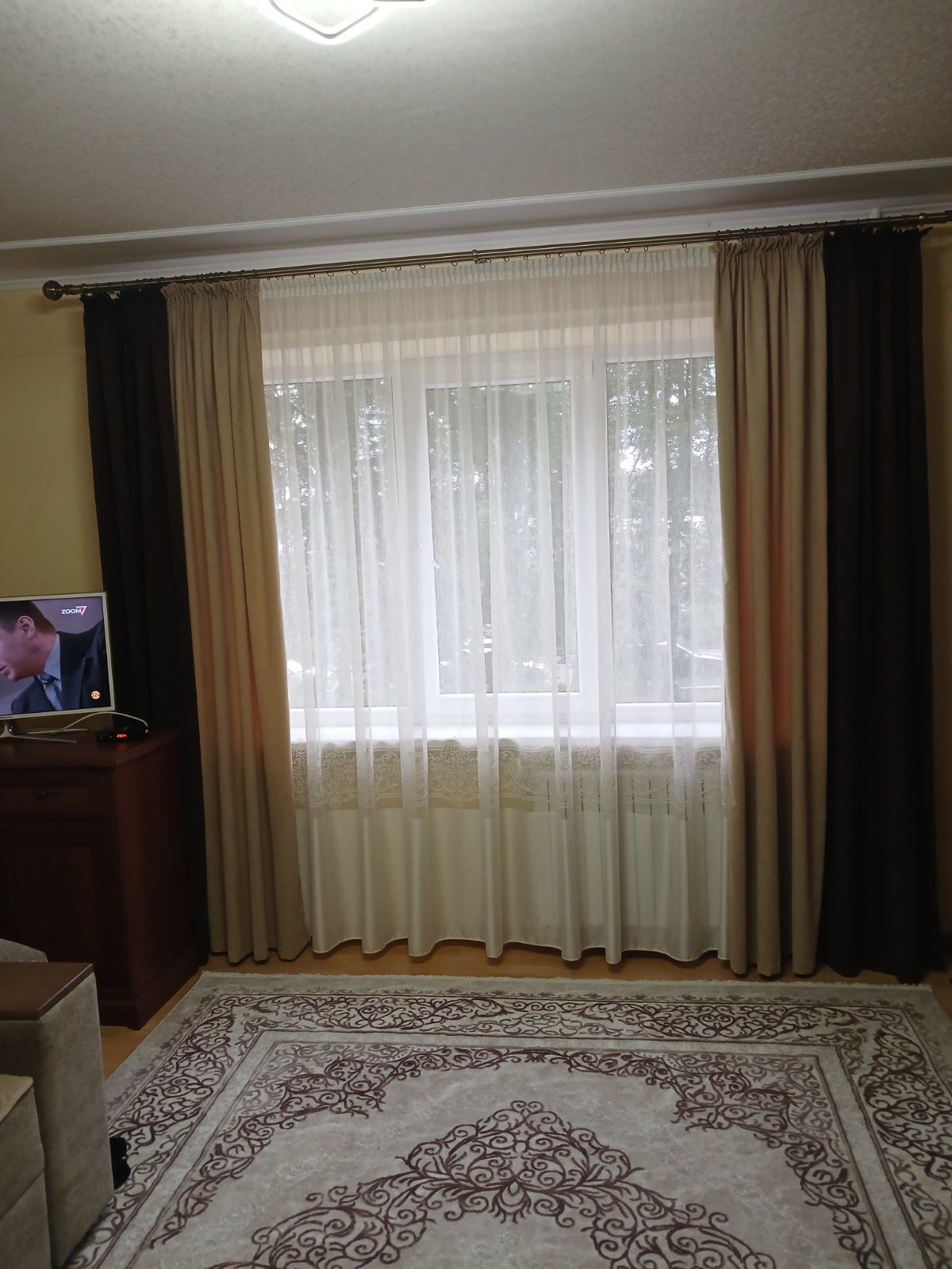 Штори в   кімнату