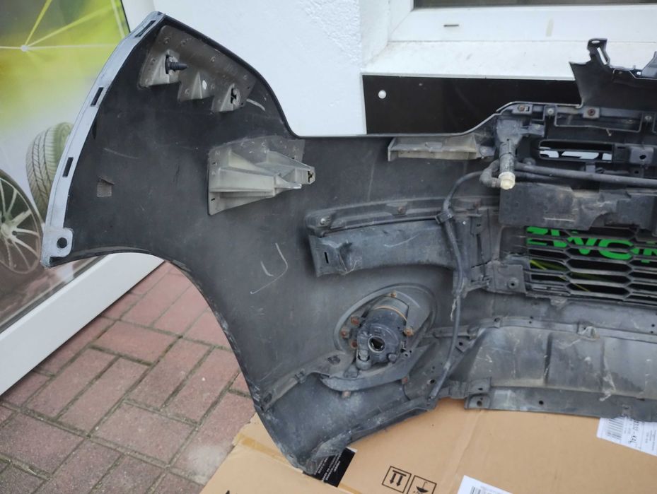 Zderzak przedni Citroen C-Crosser