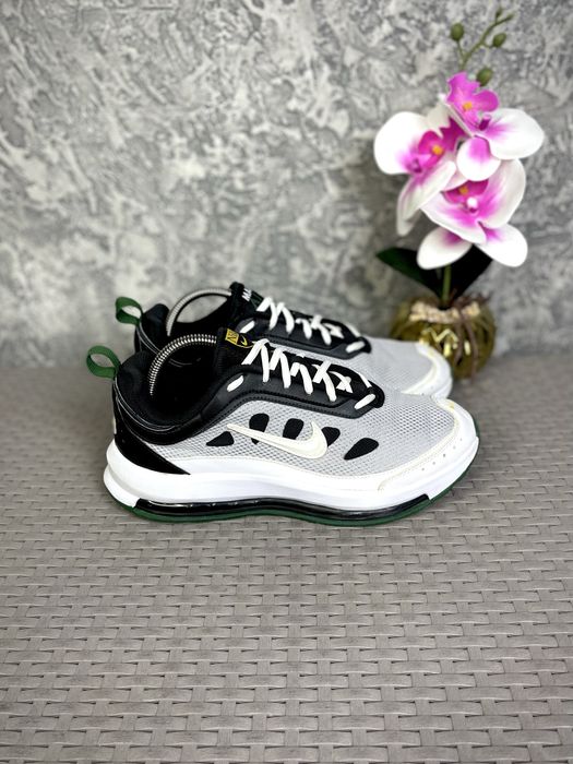 Nike Air Max кроссовки 42 размер спортивные серые оригинал