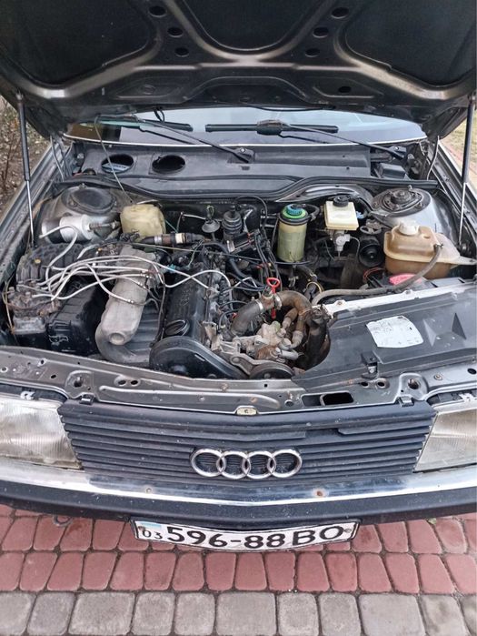 Ауді 100 1987 бензин