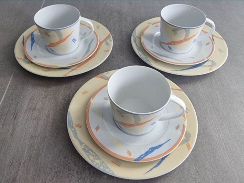 Okazja! Zestaw 9 filiżanek Lubiana porcelana