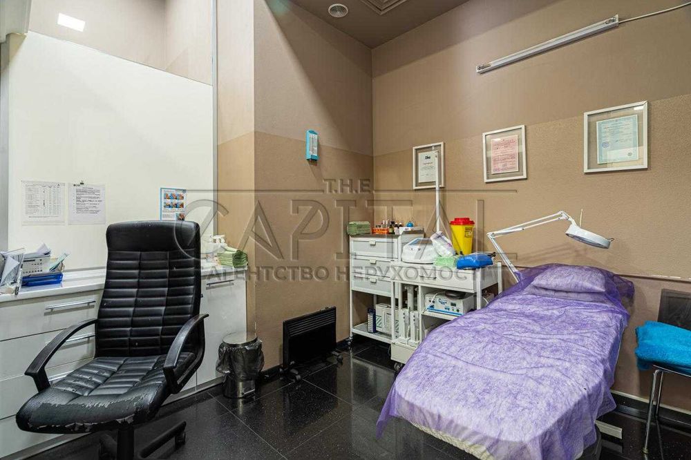 Продаж приміщення 428 м2 під клініку, Турівська 32, Подільський р-н