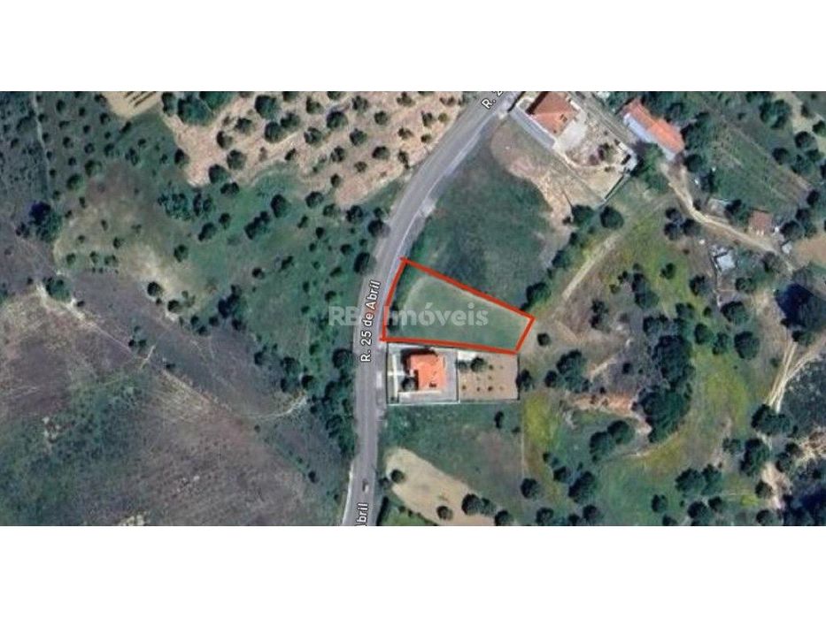 Lote c/ 917 m2 p/ construção de moradia - Carvalhal da Aroeira