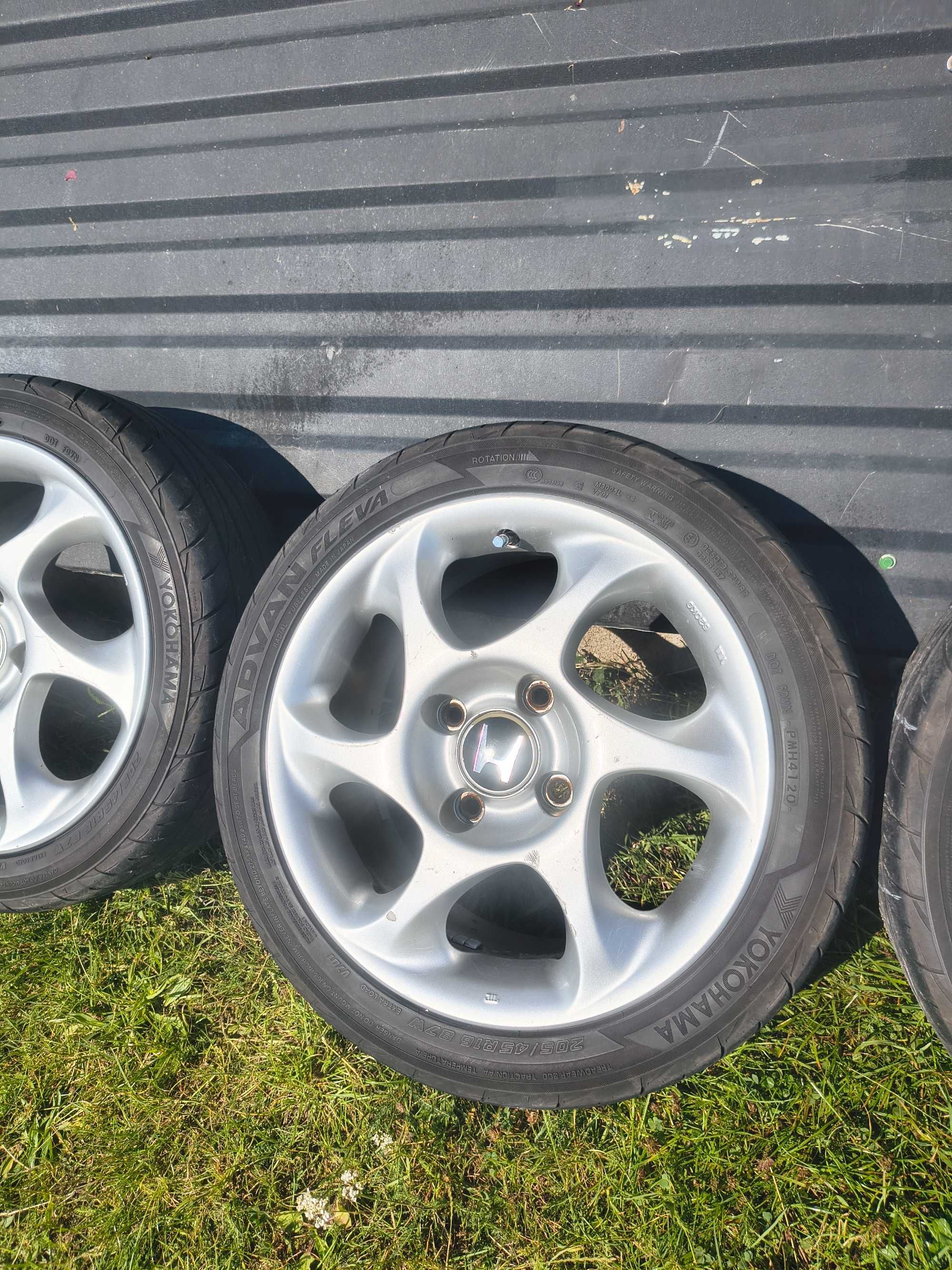 Limitowane felgi Honda Vtis r16
