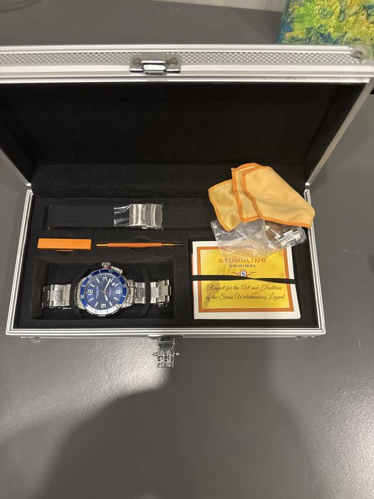 Relógio de  pulso marca STÜRLING