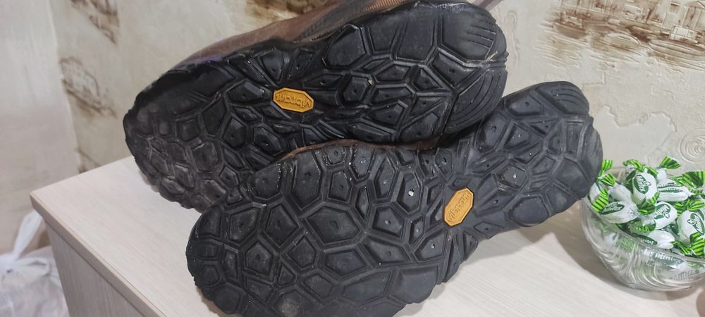 Merrell vibram кроссівки