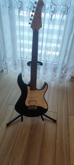 Gitara Yamaha pacifica