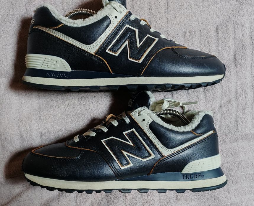 Шкіряні кросівки New Balance 574, розмір 42.5