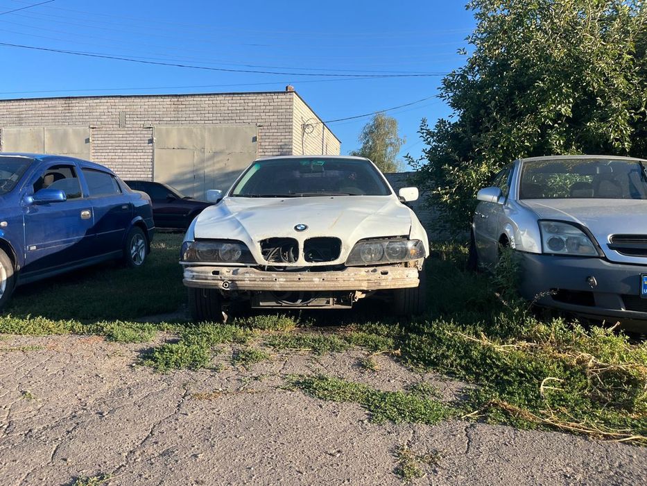 BMW E39 1996 року